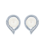 (100019) 6-6.5mm Freshwater Cultured Pearl White Cubic Zirconia Stud Earrings In Sterling Silver