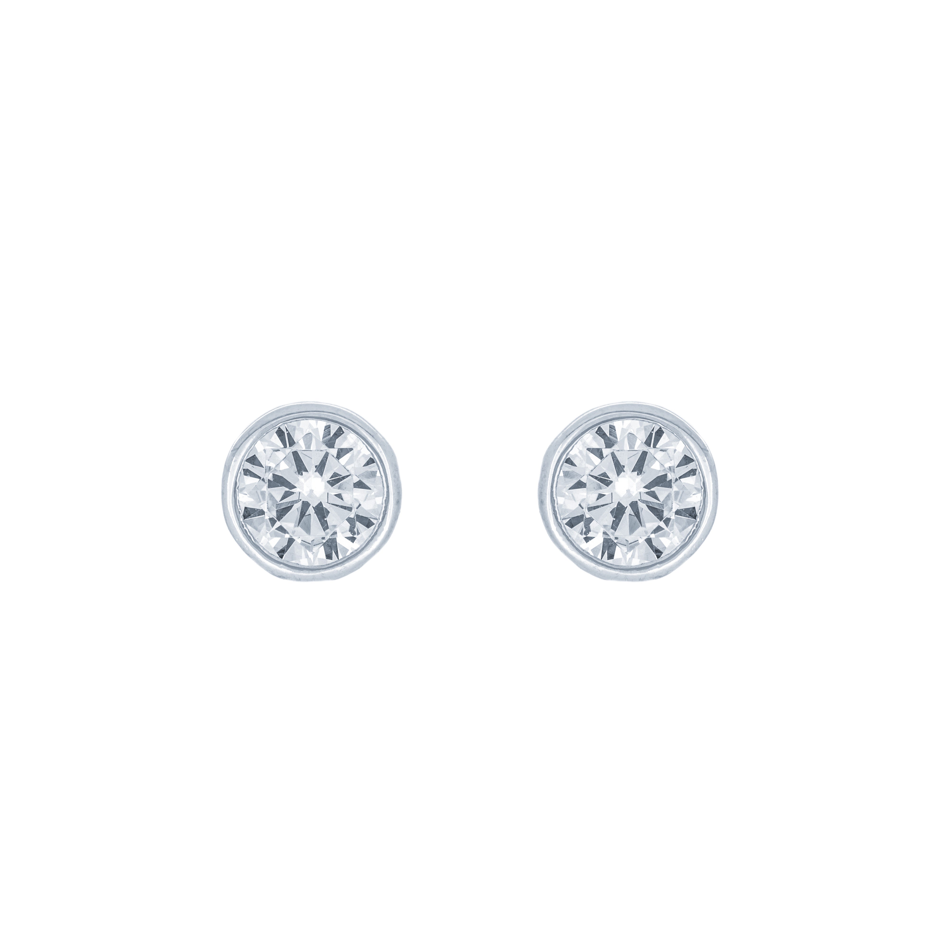 (100061) Round Cut 6mm White Cubic Zirconia Stud Earrings In Sterling Silver